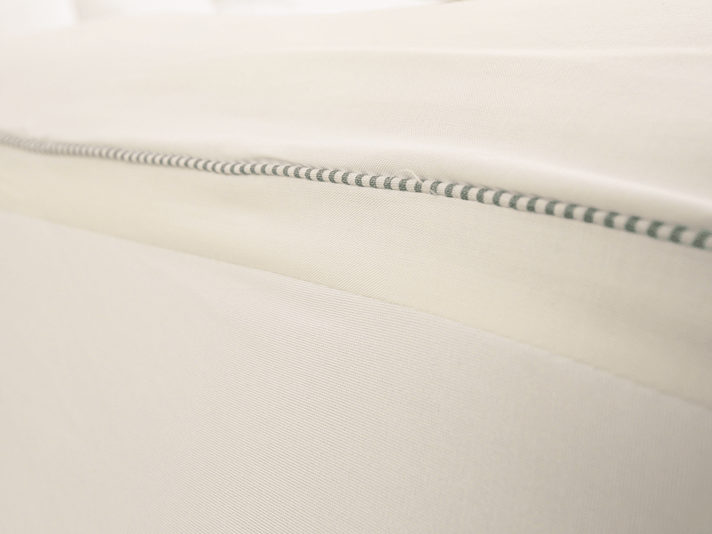 Erityisen paksu mukava polyesteripatja -suoja